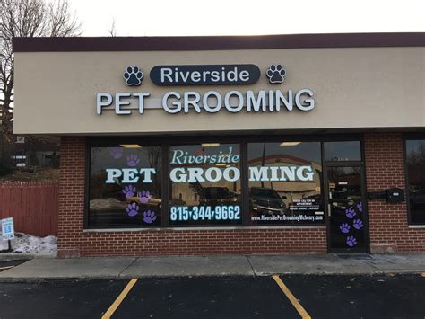 dog groomers in cairns.